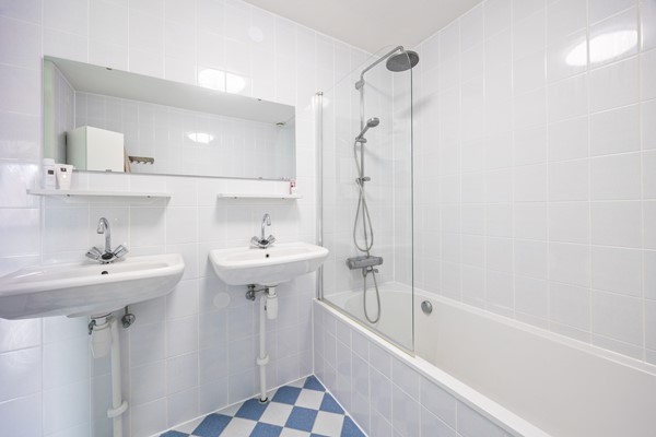 Medium property photo - Tom Navislaan 12, 2493 BN Den Haag